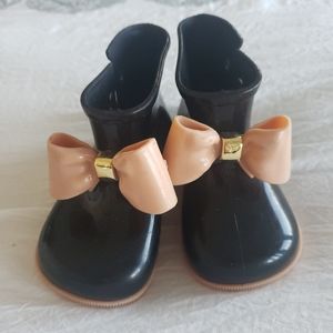 Mini Melissa girl rain boots. Size 7
